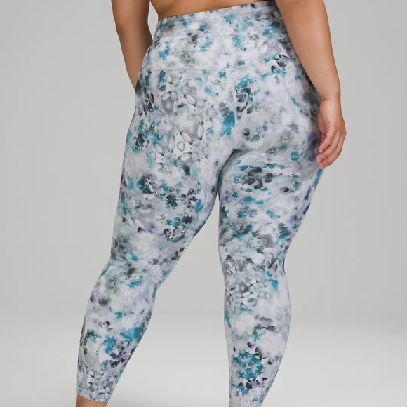 Lululemon Unlimit HR Tight 25” - Picture 3 of 6